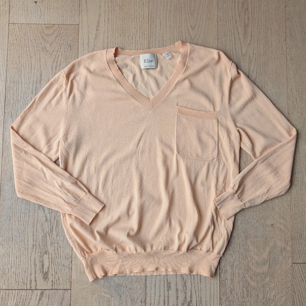 Elie Tahari Peach V-Neck Long Sleeve Sweater